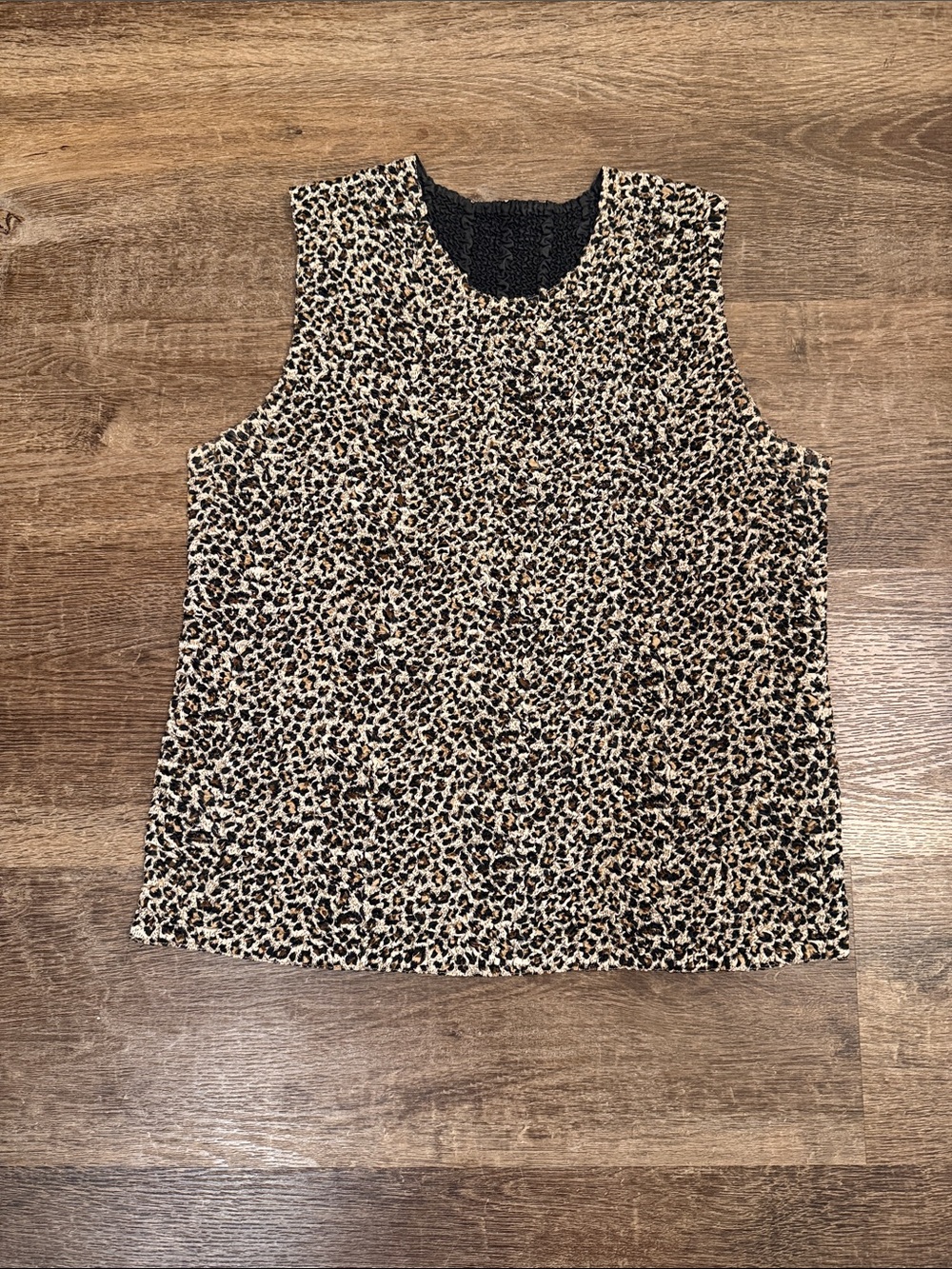 Leopard-Print Sleeveless Reversible Tank Top  - Black, Brown, Cream